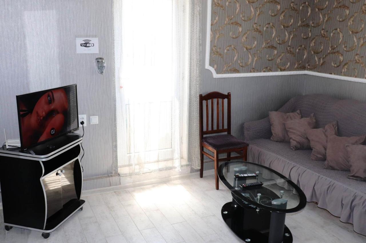 Hotel Nestt Казбеги Екстериор снимка